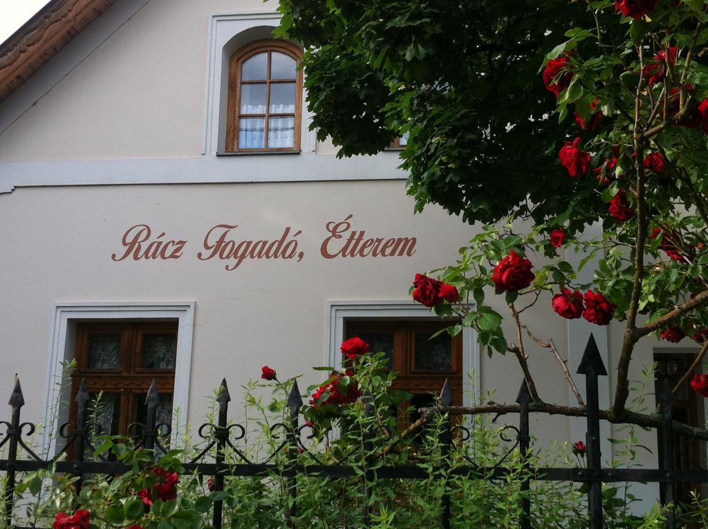 Rácz Fogadó Hotel Kisoroszi Exterior foto